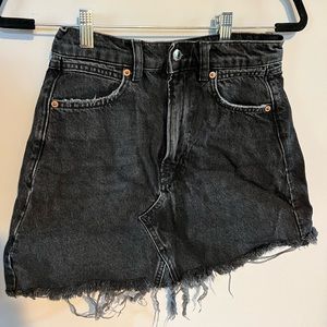 Distressed Zara Denim Skirt